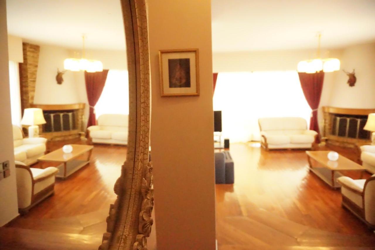 Luxury Athenian Riviera Apartment 135 Sqm At Voula Buitenkant foto